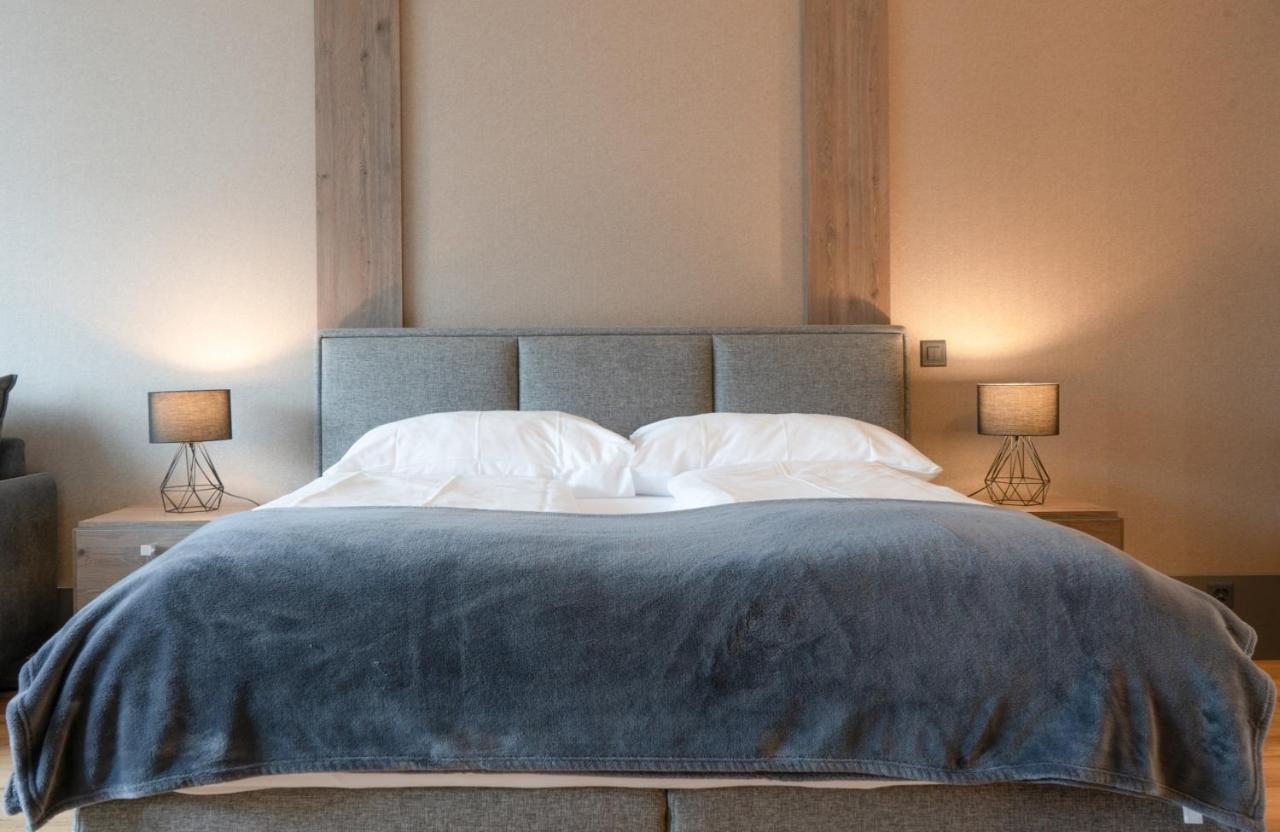 Wyna Motel Neudorf エクステリア 写真